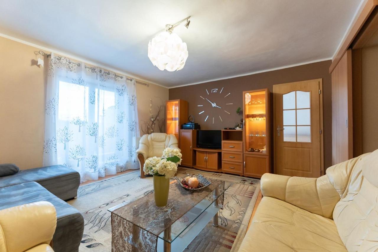 Vysoké Tatry Apartman Relax מראה חיצוני תמונה